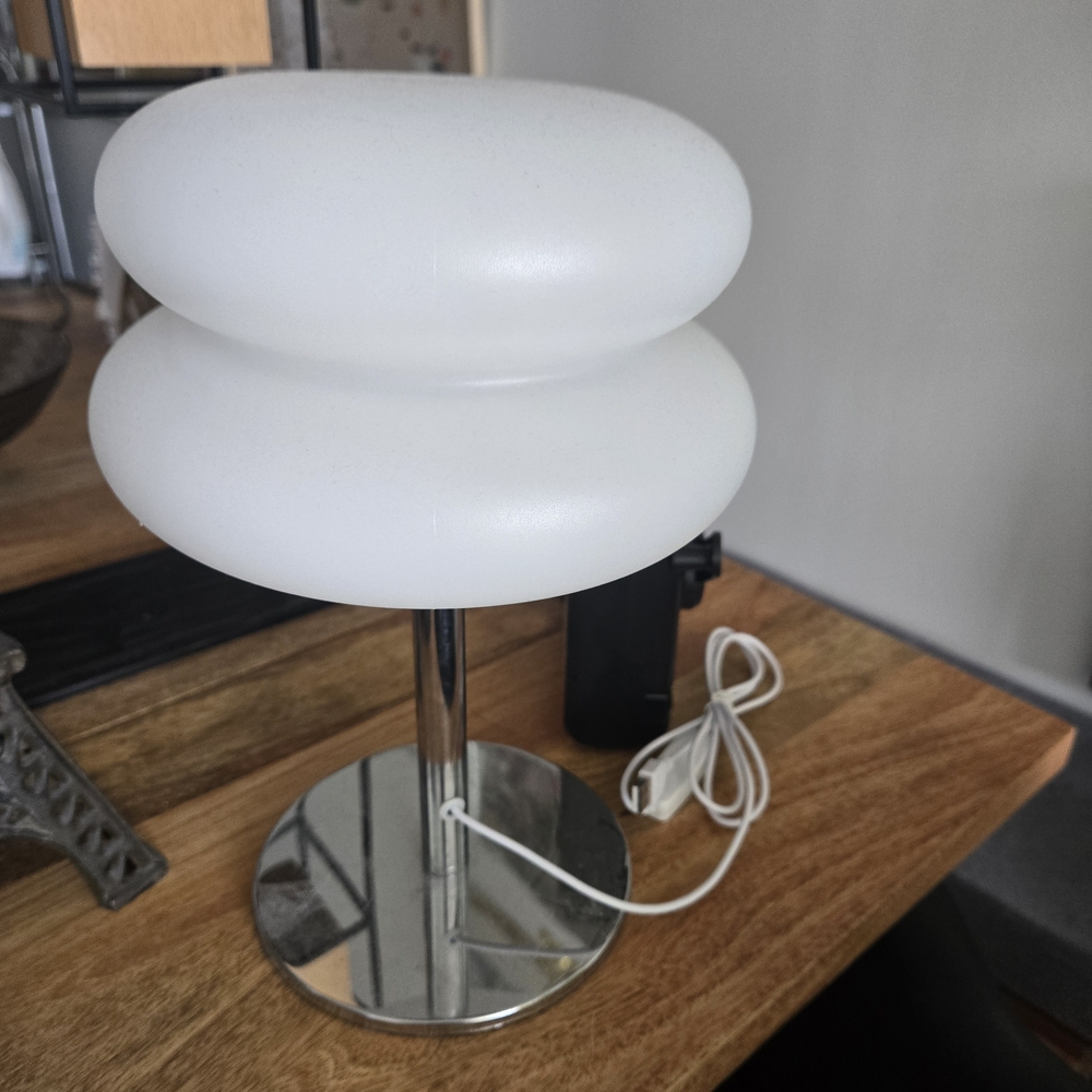 Modern White Mushroom Table Lamp
